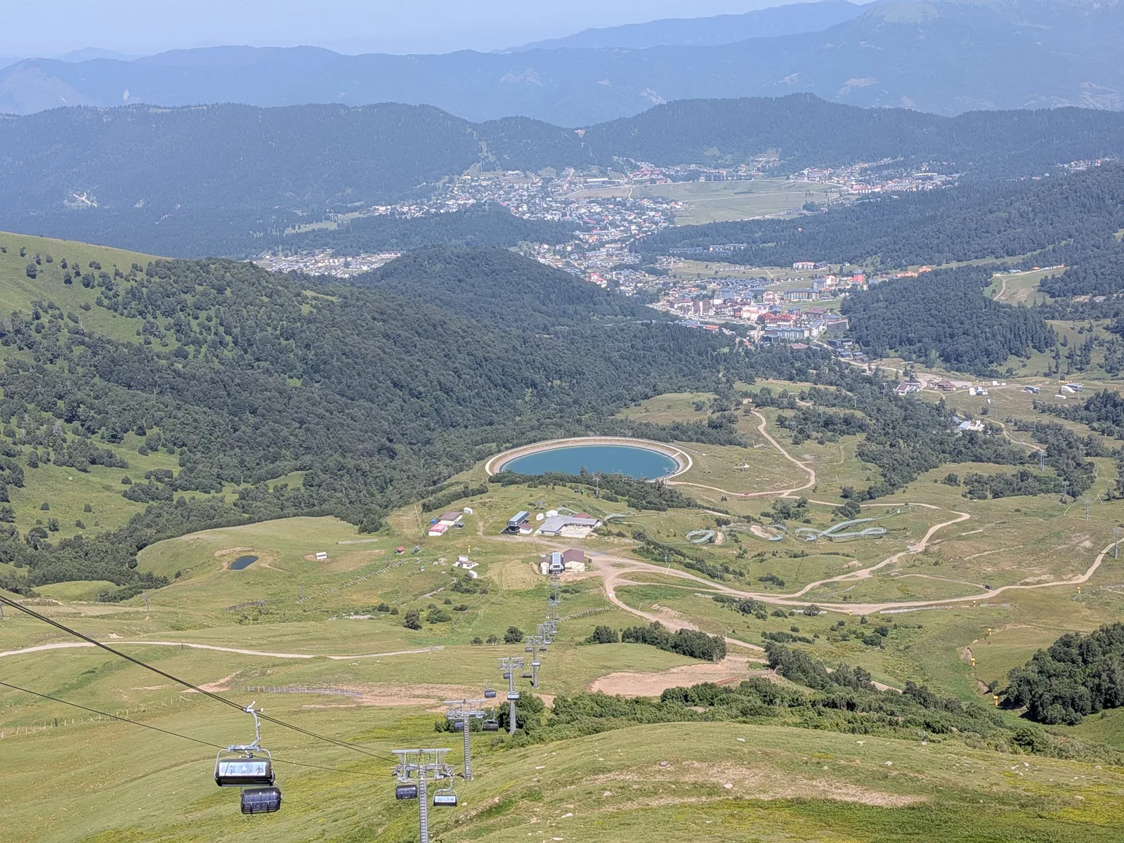 山頂からの街並み