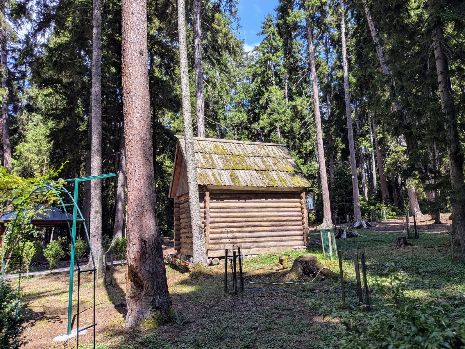 セラフィムの復元小屋