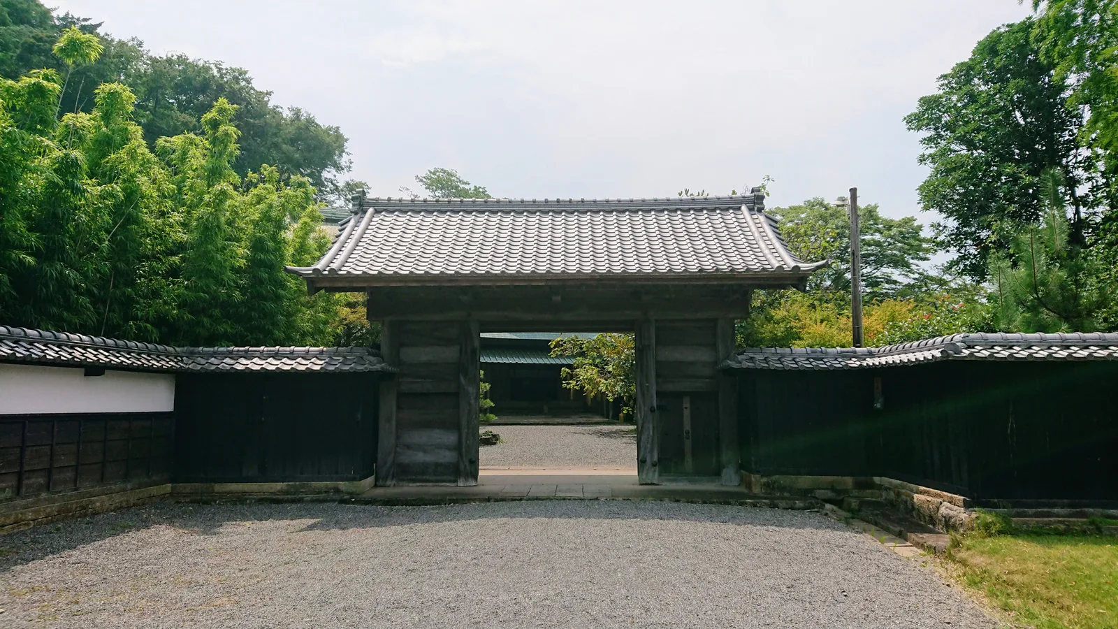 江川邸の正門