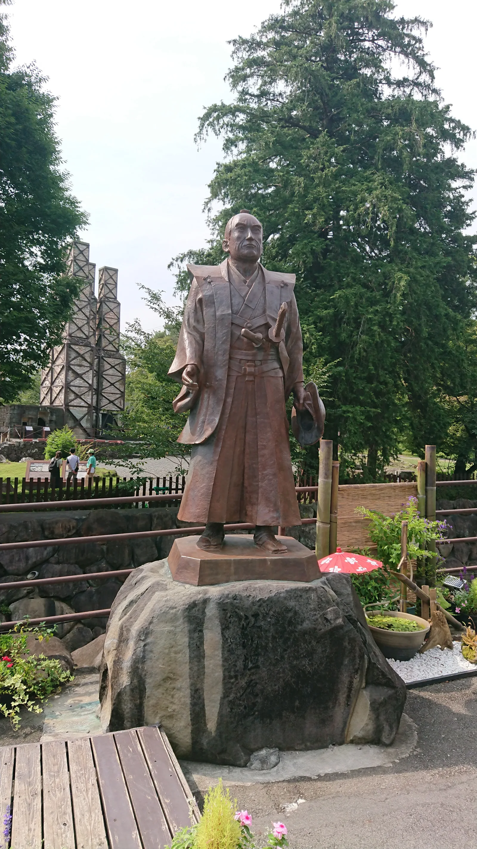 江川英龍の銅像