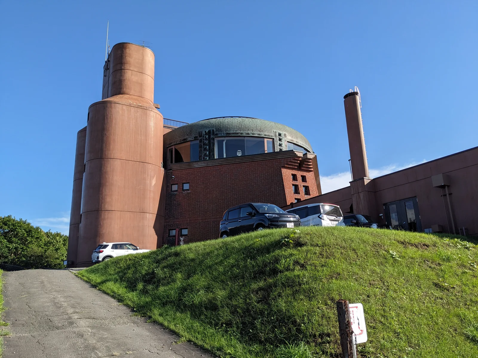 釧路市湿原展望台の外観