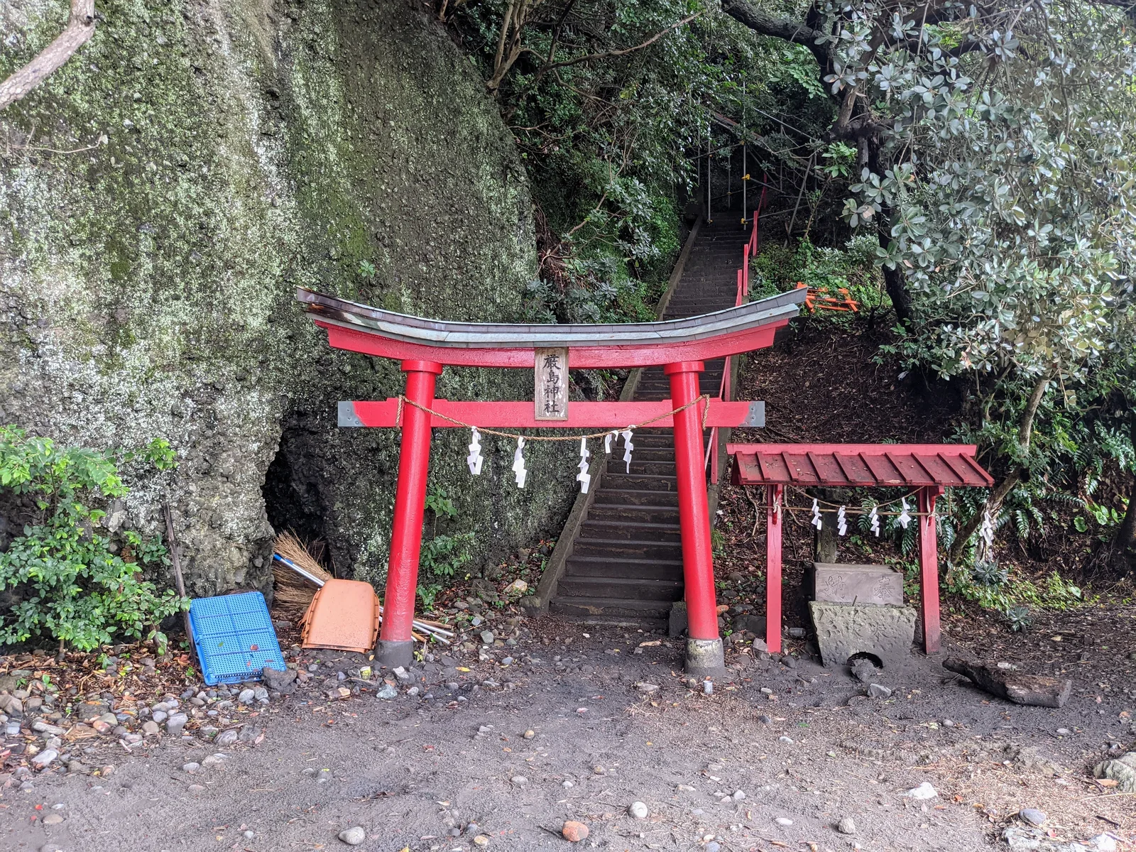厳島神社の赤鳥居