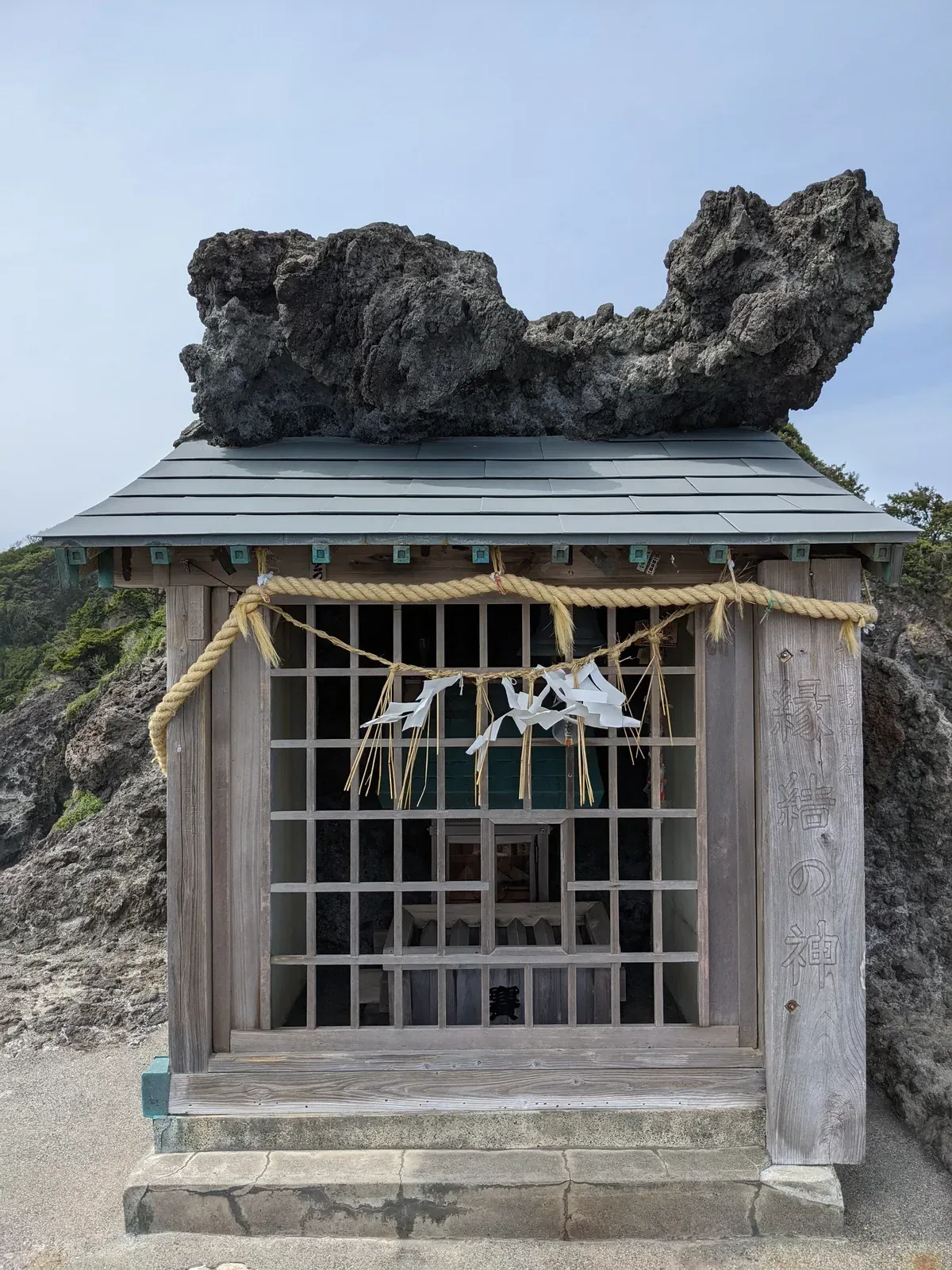 熊野神社の祠