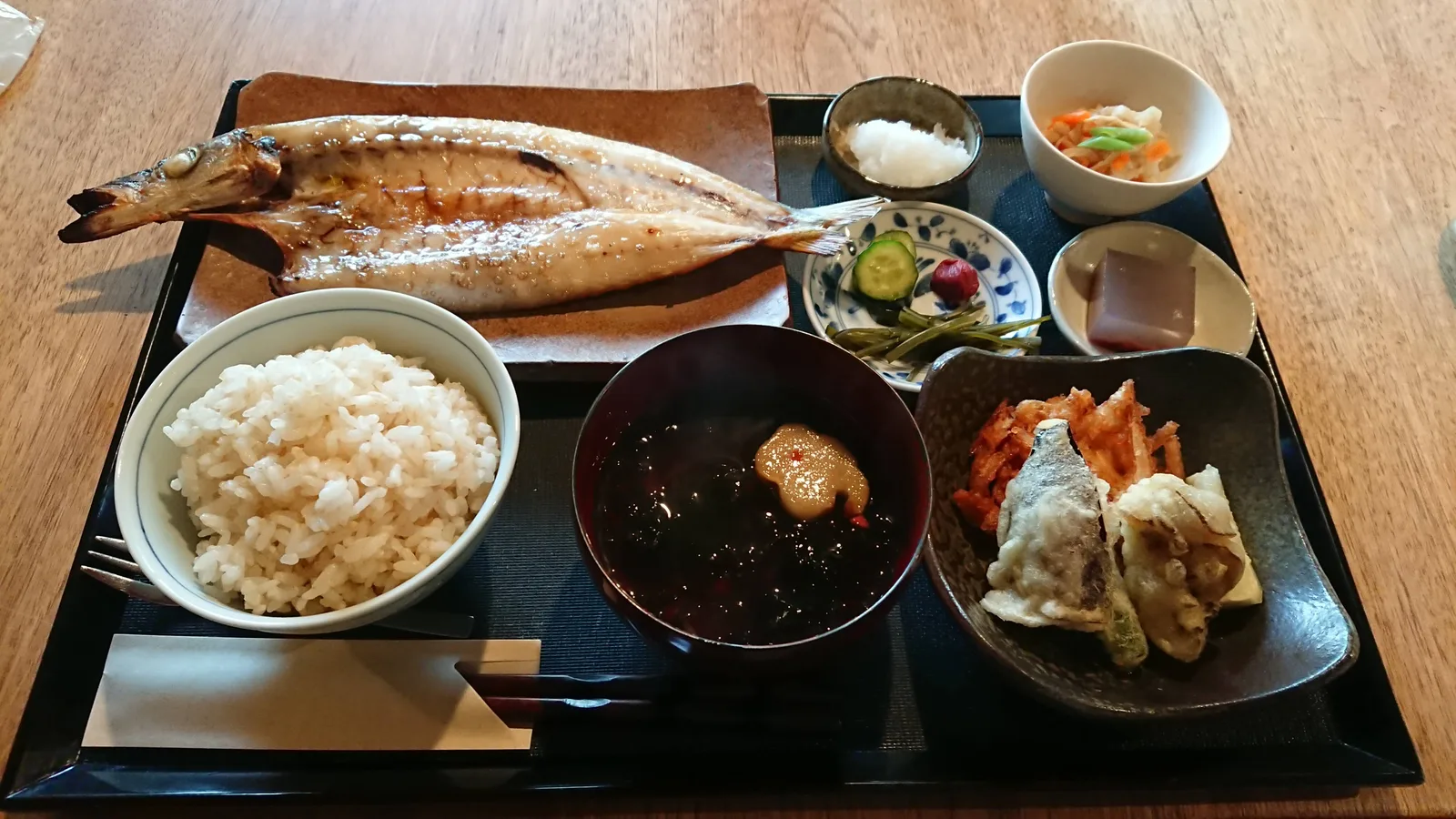 ひもの定食