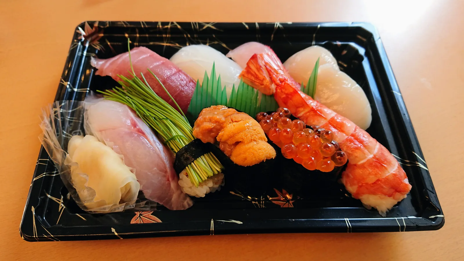 山正本店の寿司
