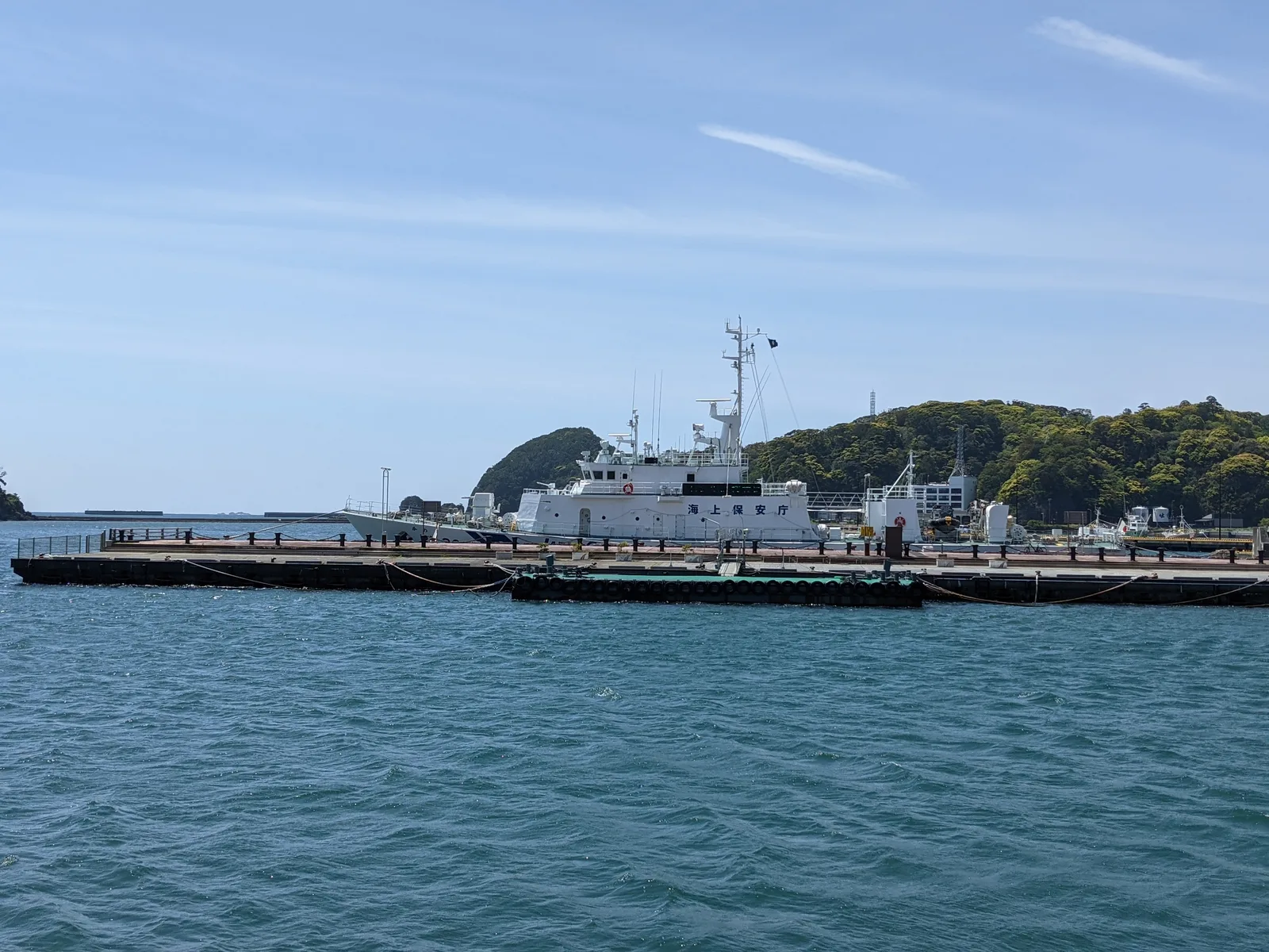 港の海上保安船