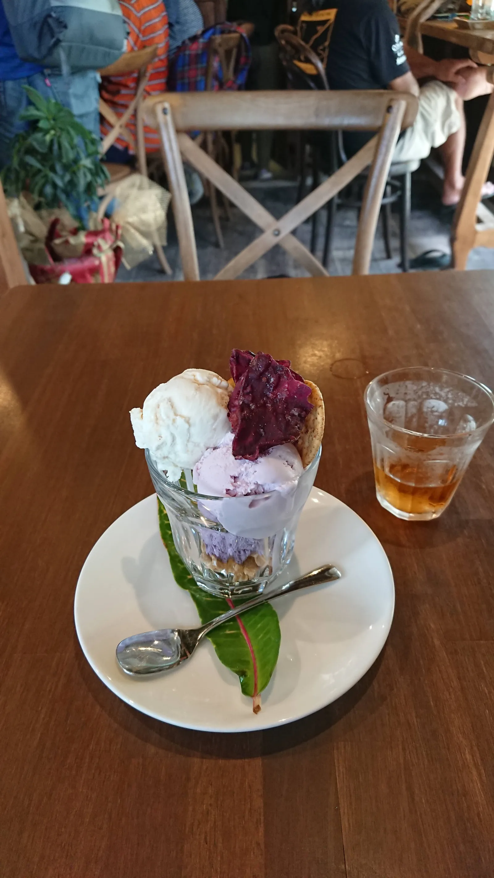 紫芋の沖縄パフェ