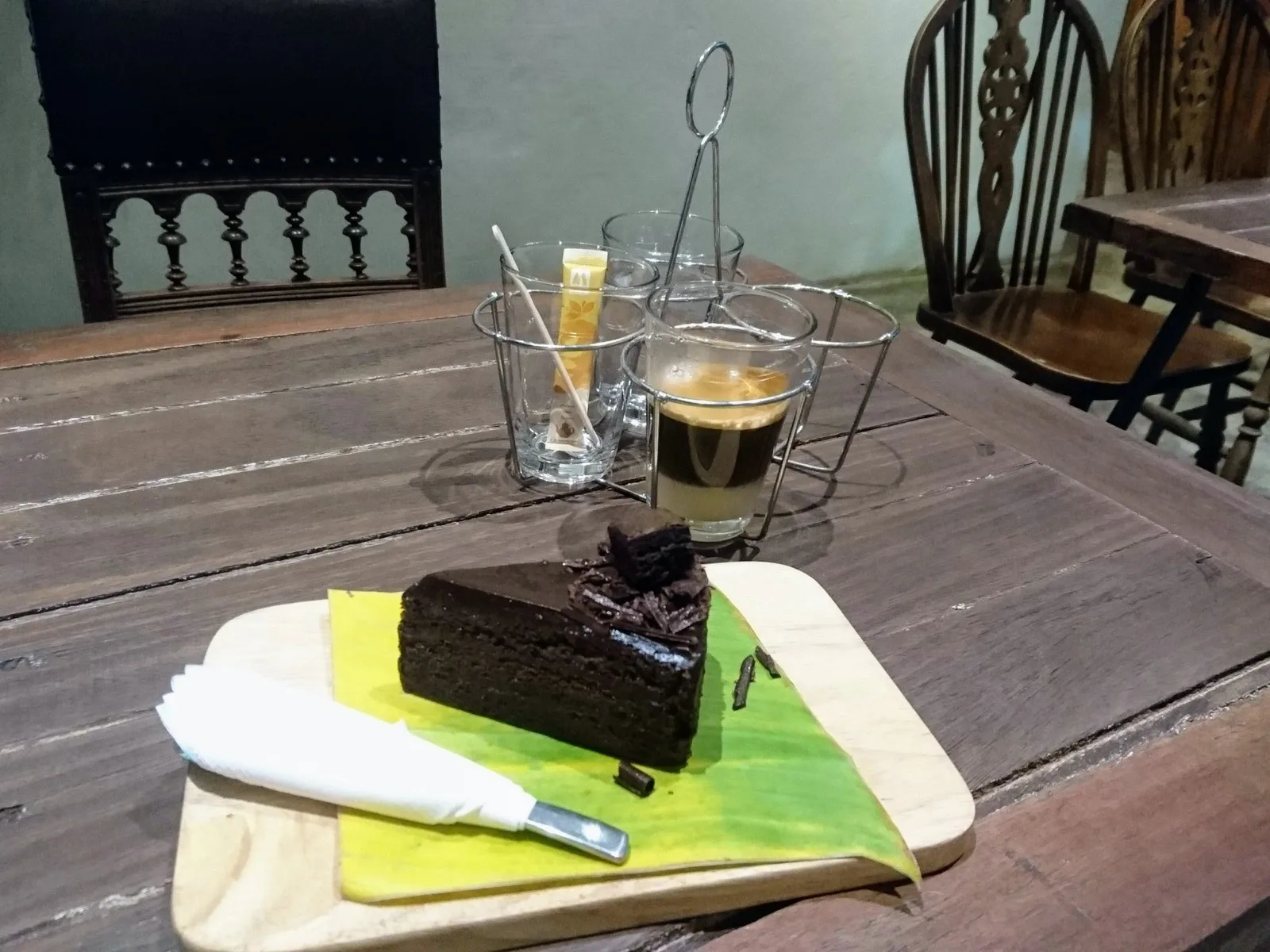 チョコレートケーキ